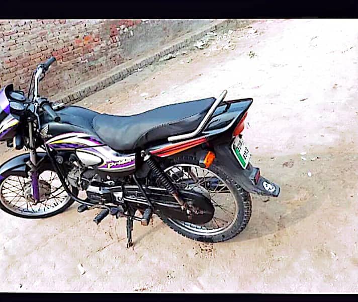 Honda Pridor, model 2014, Total genuine. 1