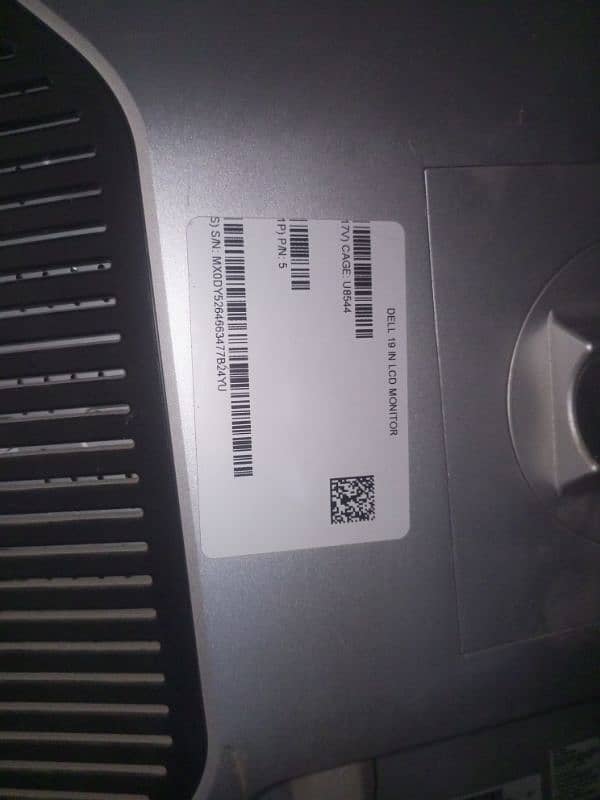 19inch Dell lcd for sale 1