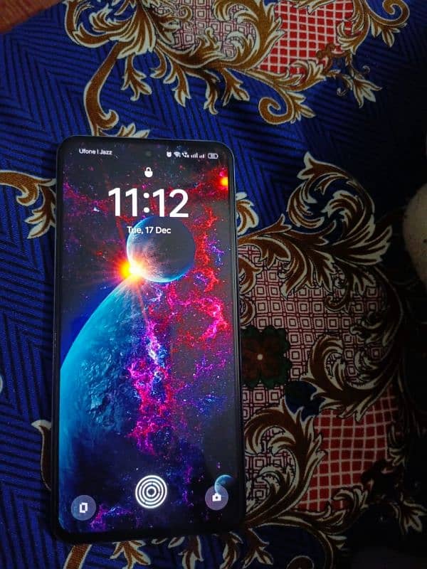 realme 12 0