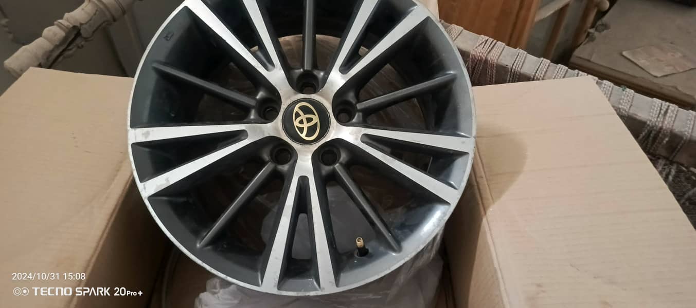 Grandi 15 inch Alloy wheel . . for gli . Altis . Prius 2013.2014. 2015. 0