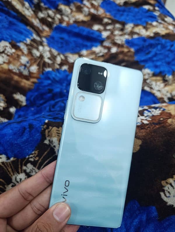 vivo v30 0