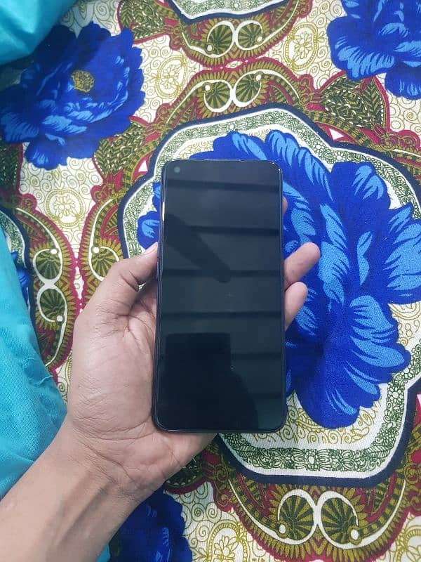 Oppo A52 with box 3