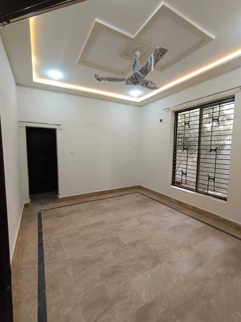 11 Marla Corner House Near One Unit Chowk Near Thana Baghdad Road 3