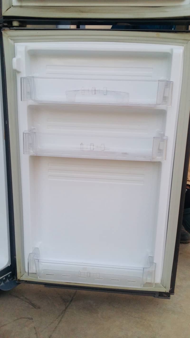 PEL Fridge, Like A Brand New, Full Genuine, Original Gas 13