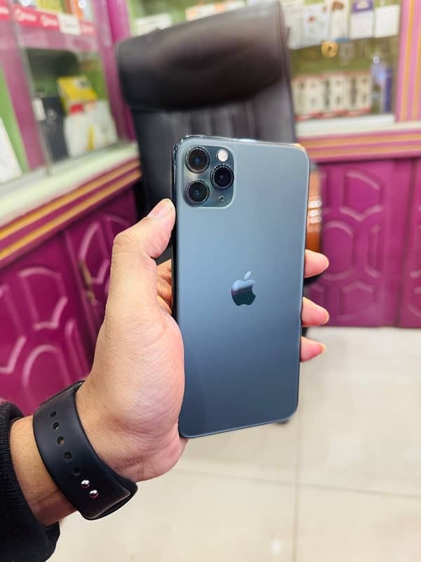 iphone 11 pro Max PTA Approved 0