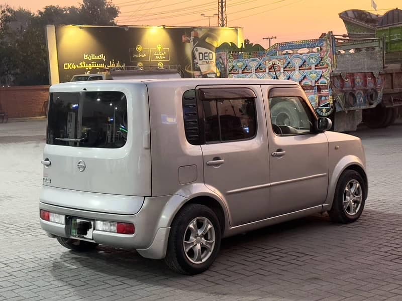 Nissan  cube 2007 3