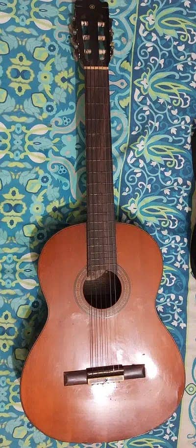 Yamaha acoustic guitar for sale 0