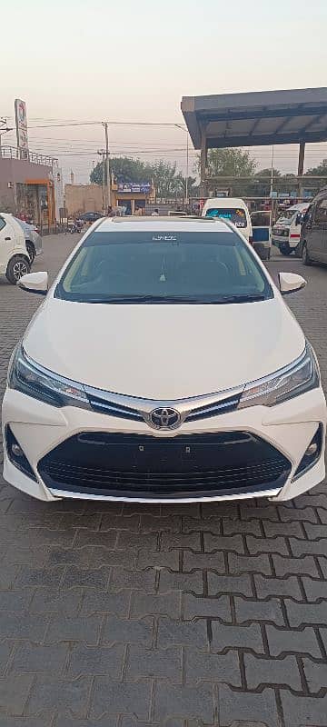 Toyota Altis Grande 2018 9