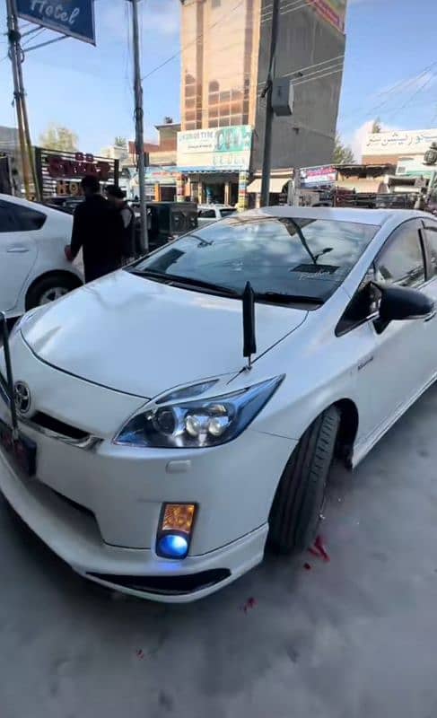 Prius 2010 Model Eyebrow Available Contact Whatsapp 4