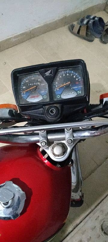 Honda 125 Red 2021 urgent sell 3