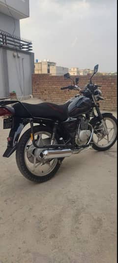 SUZUKI GS 150 SE FOR URGENT SALE IN GENUINE CONDITION.