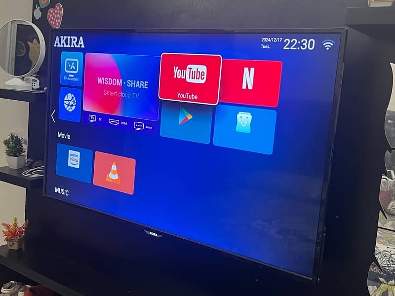 Akira 43 inch SMART LED 6