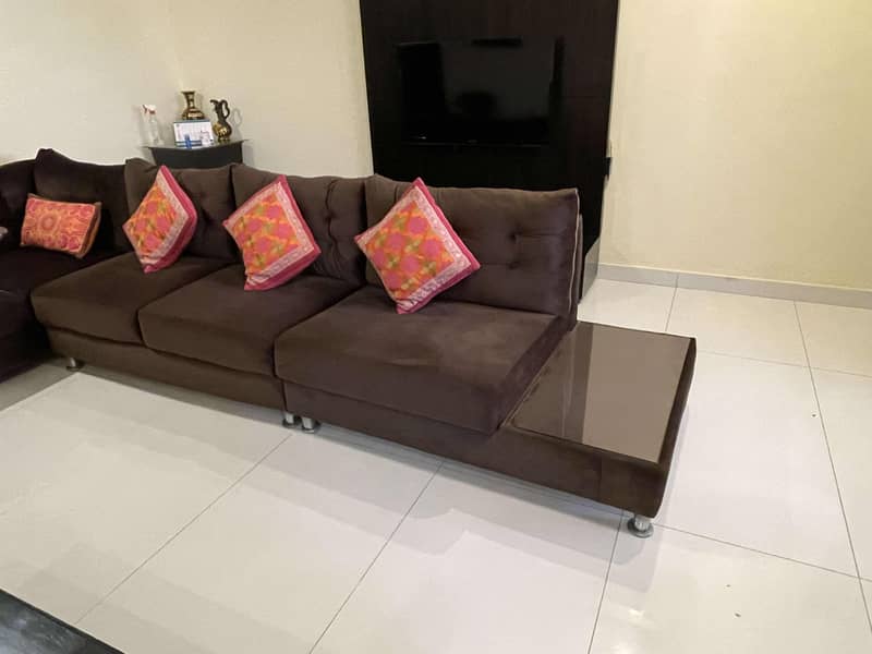 7 seater L shaped sofa 1