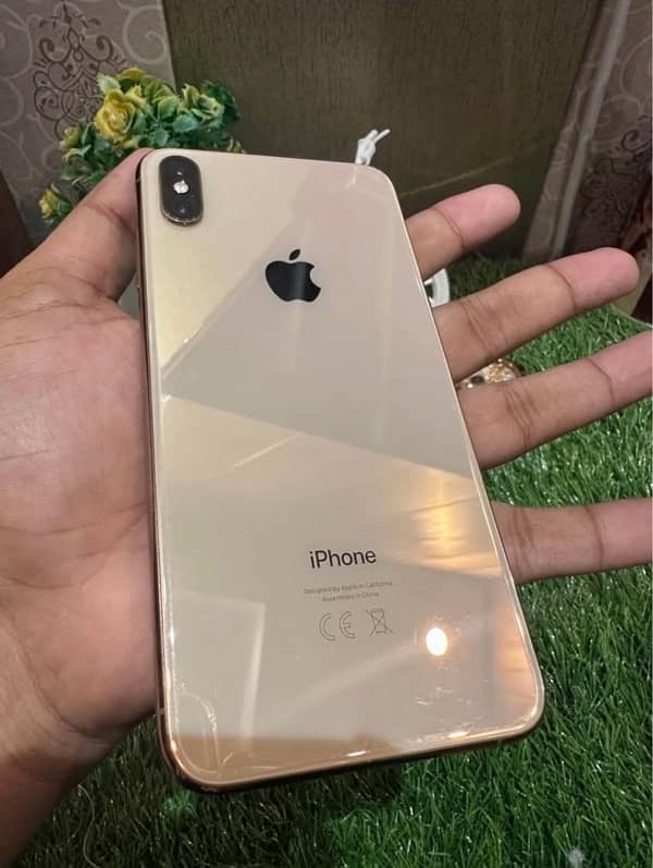 I phone xs max pta approved 256gb 0