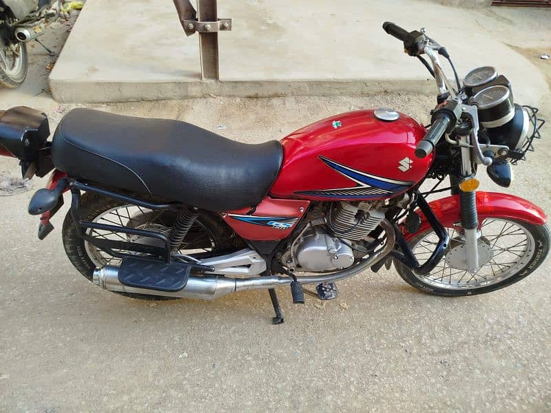 suzuki GS 2016 7