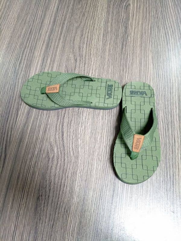 New Men's casually slippers & Sandle available 1