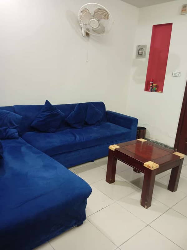 One bedroom fully furnished apartment available for Rent 1