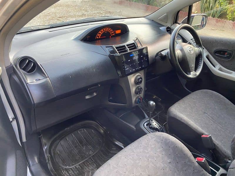 Toyota Vitz 2014 1