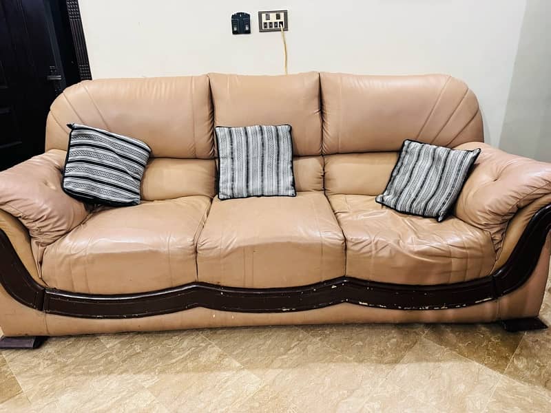 lather sofa set 0