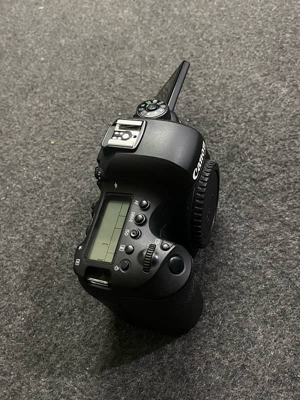 Canon 6d mark ii for sale! 4