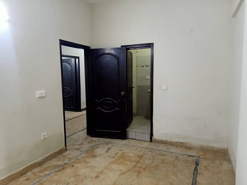 Apartment for rent 3 bed dd badar commercial defense phase 5 Karachi 1