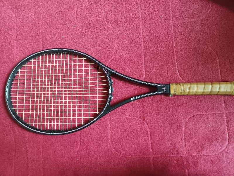 Wilson lady flair lawn tennis racket. 0