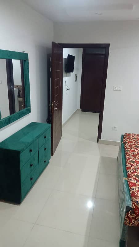 One bedroom fully furnished apartment available for Rent 5