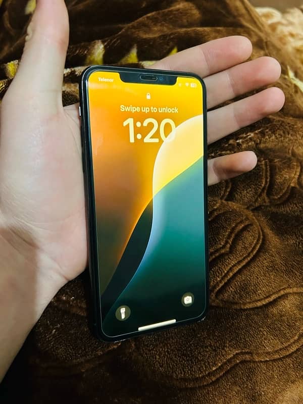 Iphone 11 pro max PTA approved 2