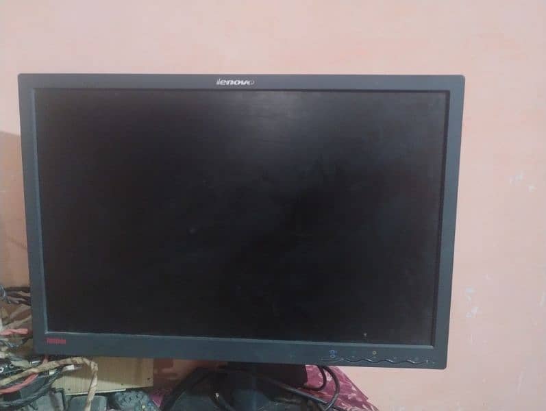 22 inch LCD Thinkpad lenevo 2