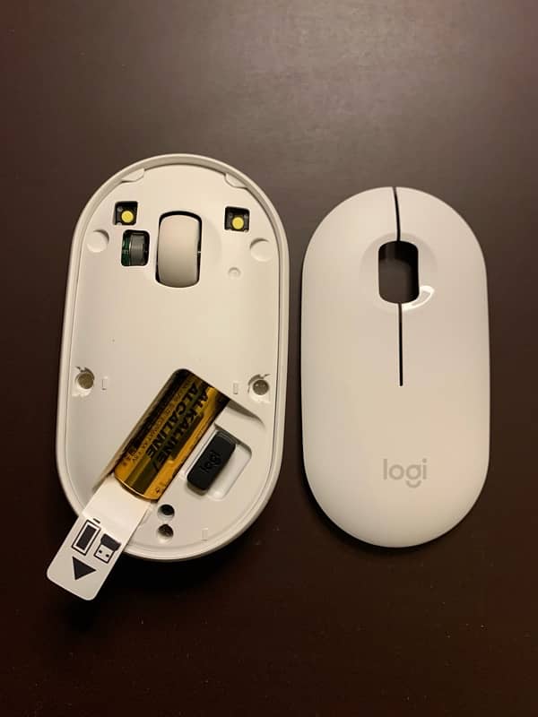 Brand new Logitech Pebble M350 mouse white 4