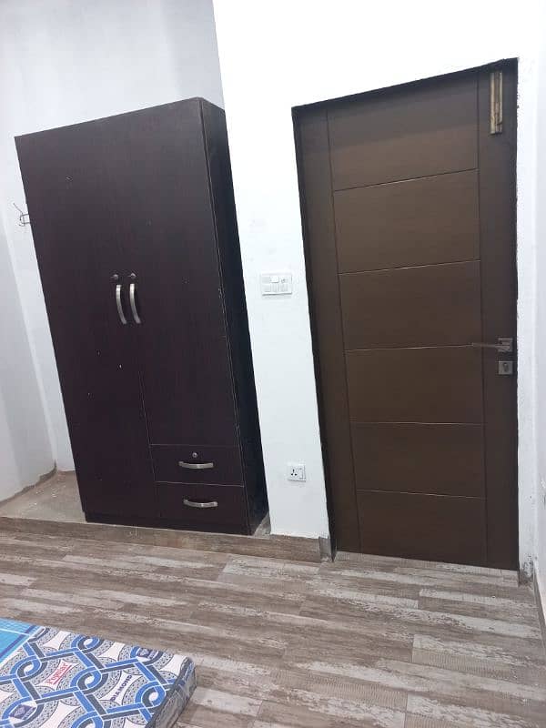 New Ac/non Ac rooms for male students and professionals 1