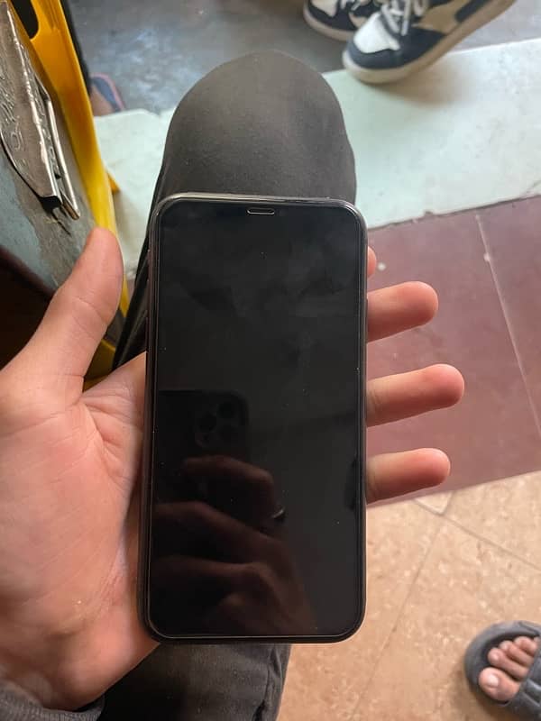 iphone 11 3