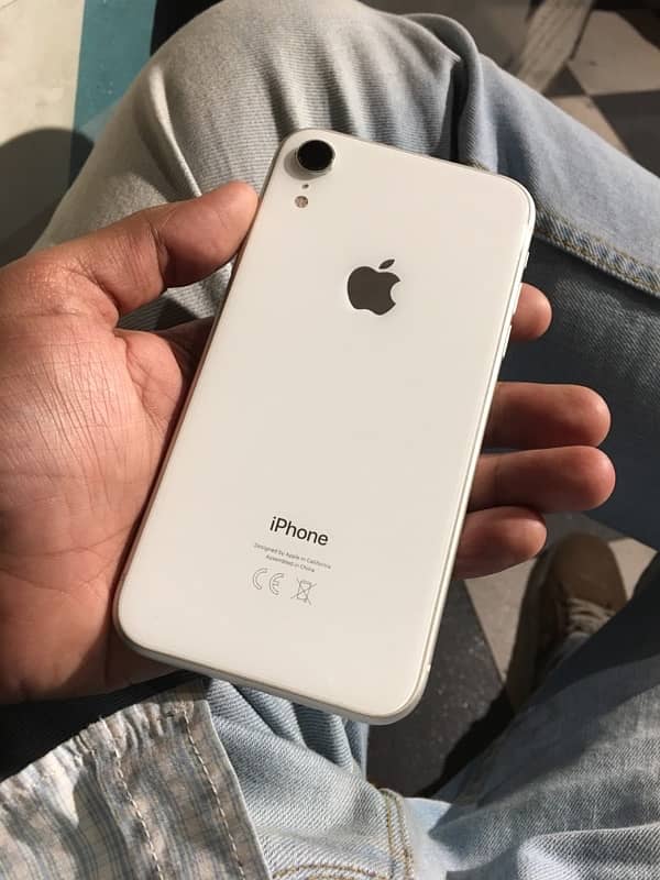 iPhone xr icloud locked 0