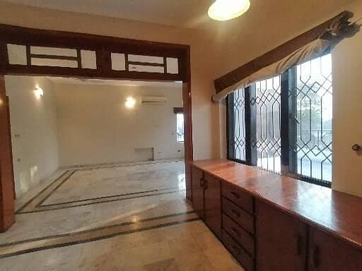 DHA 1 Kanal Ideal Upper Portion With Separate Gate For Rent In Phase 3 10