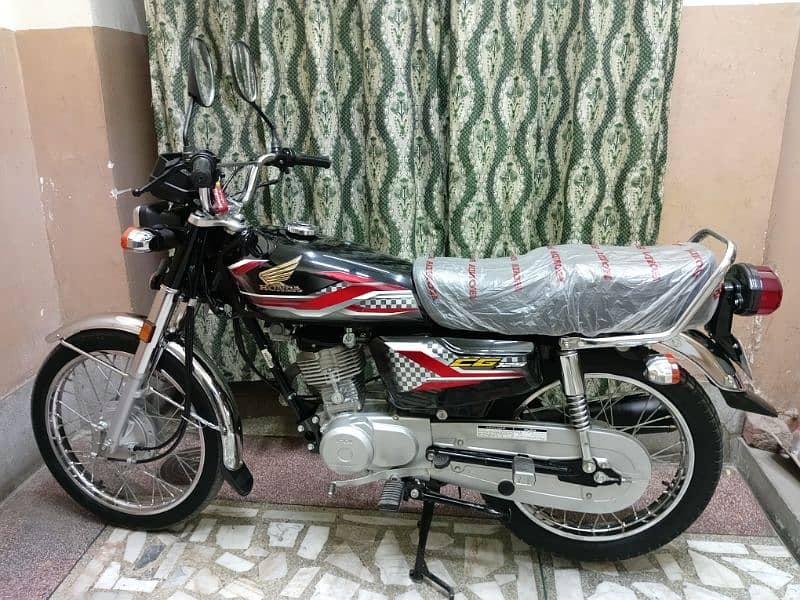 Honda CG 125 2024 Model Lush condition (0/3/2/1/8/5/2/0/0/5/6) 1