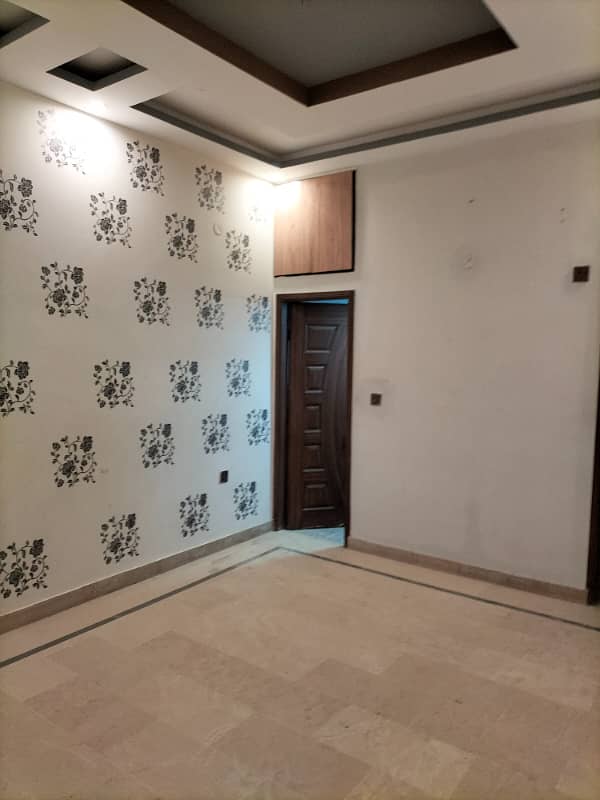 120 sq yards beutyfull portion for rent in Malik society 2