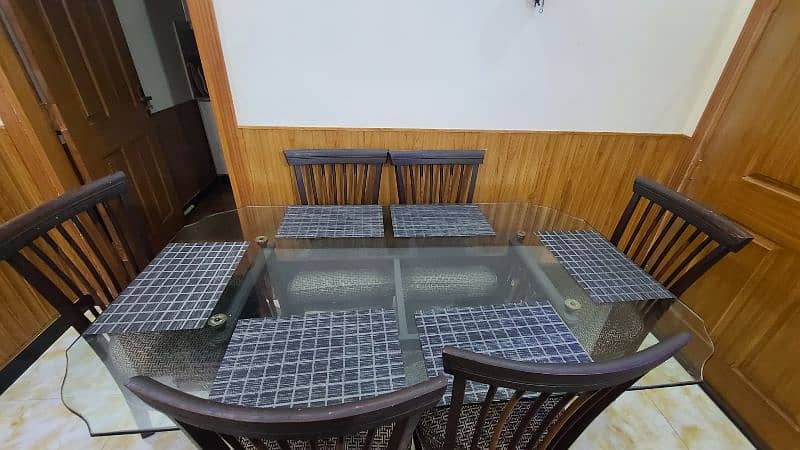 Dining Table urgent sale 1