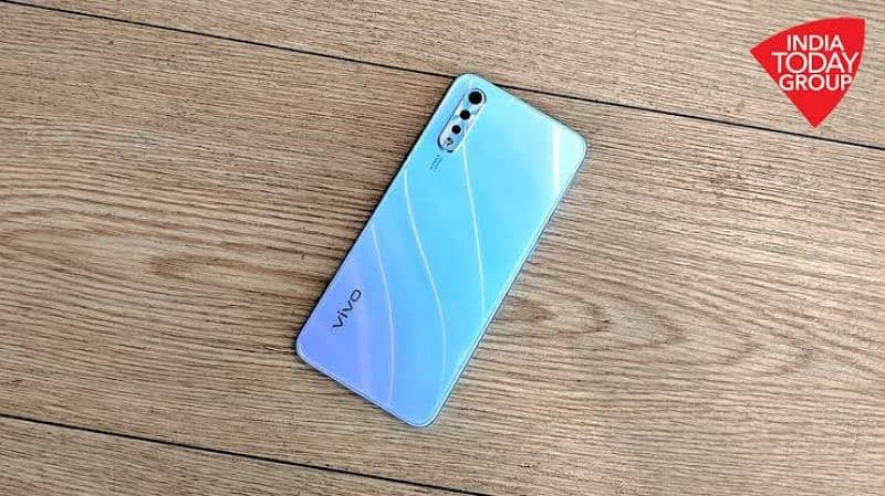 vivo s1 8 Gb ram 128 room 1