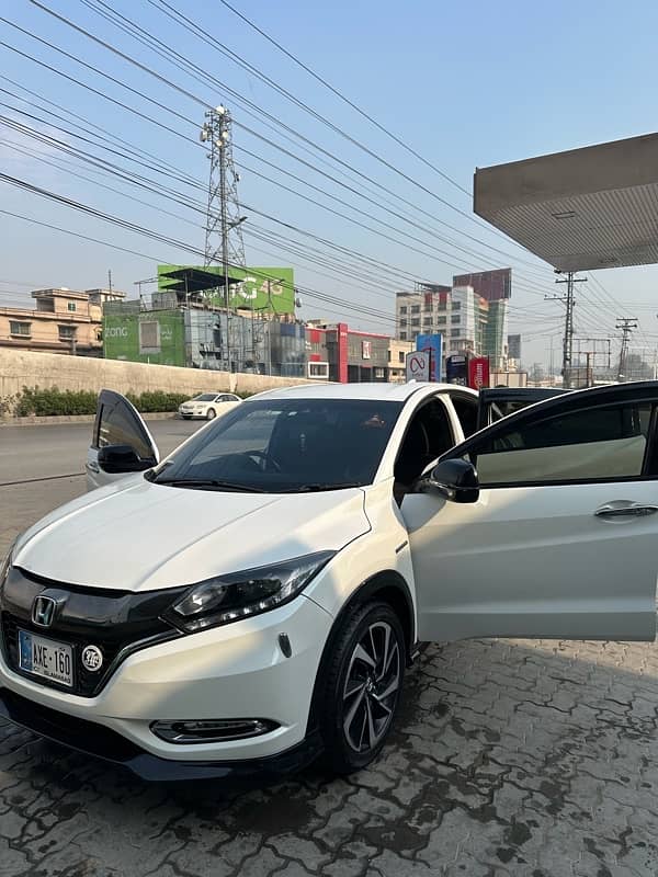 Honda Vezel 2016 6