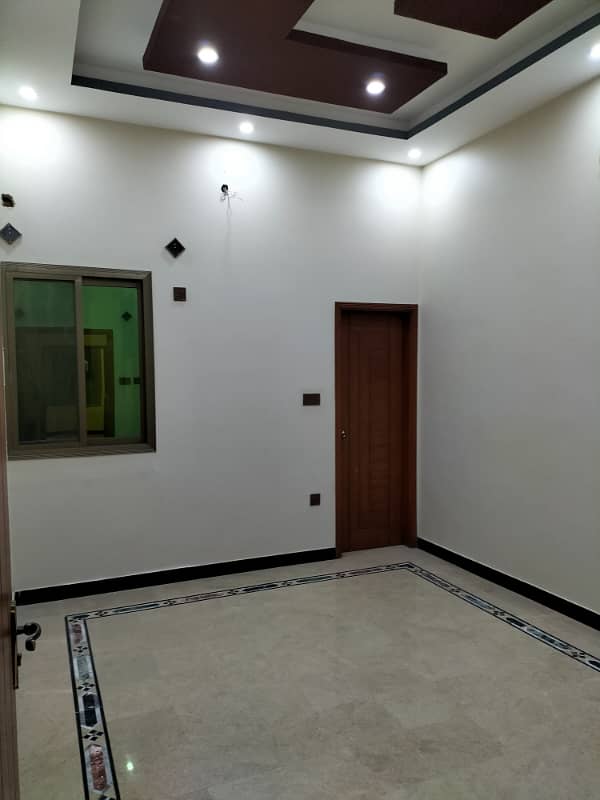 120 sq yards beutyfull new portion for rent in Malik society 0