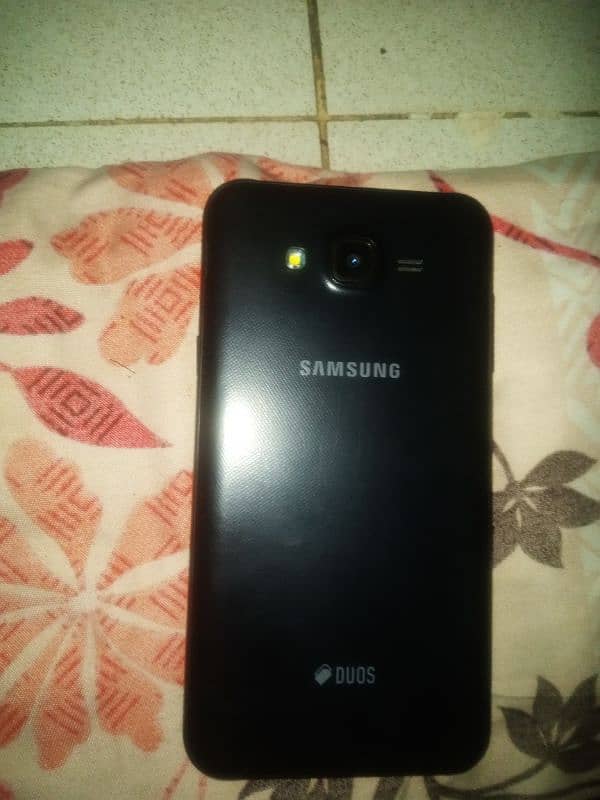 Samsung J 7 Core 2