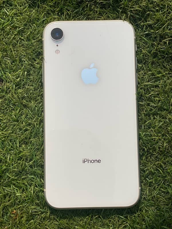 iphone xr 1