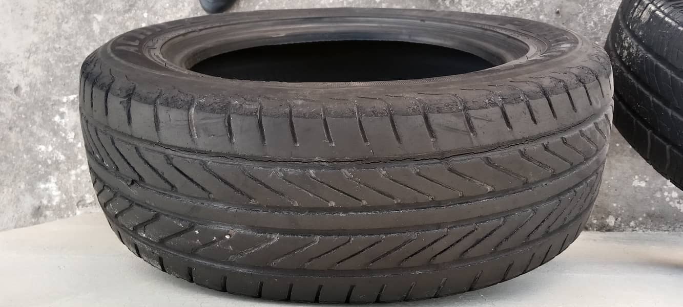 Suzuki Alto Tyres 4