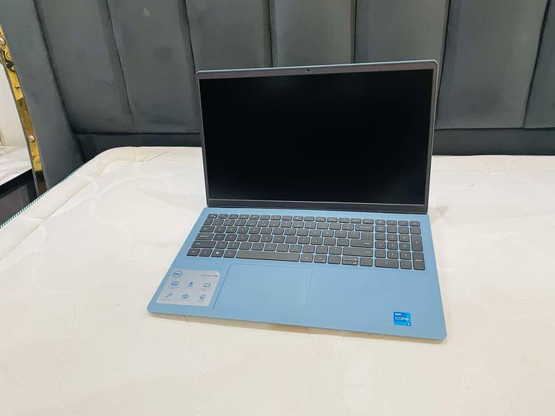 DELL 11th Gen C- i5 Like Brand New Condition Special Edition Colour. . 5