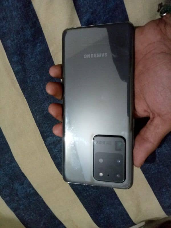 Samsung s20 Ultra with box 5G 5