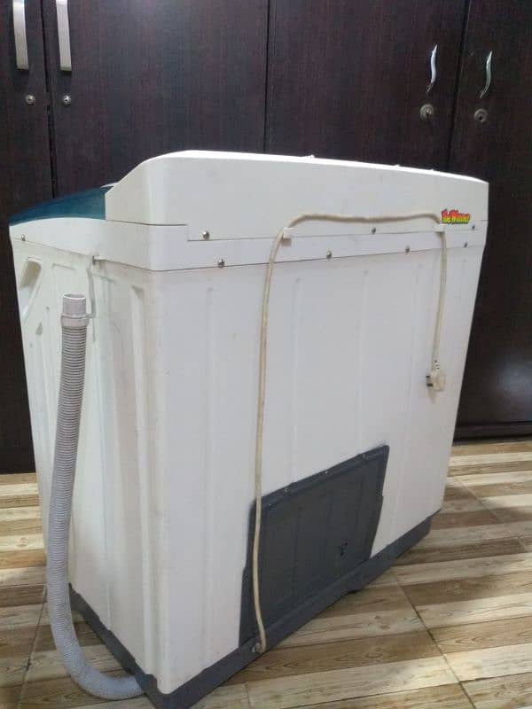 Dawlance full size jamboo washing machine Capacity 12kg 3