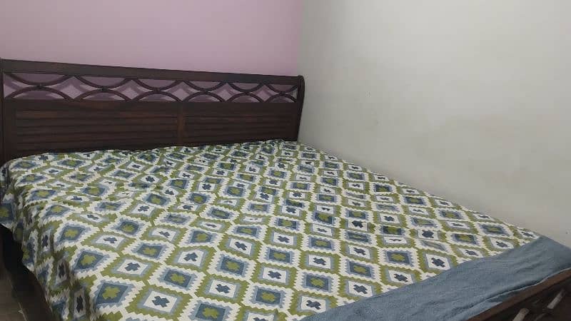 wood double bed 5