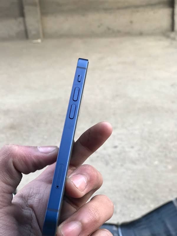 iPhone 12mini 4