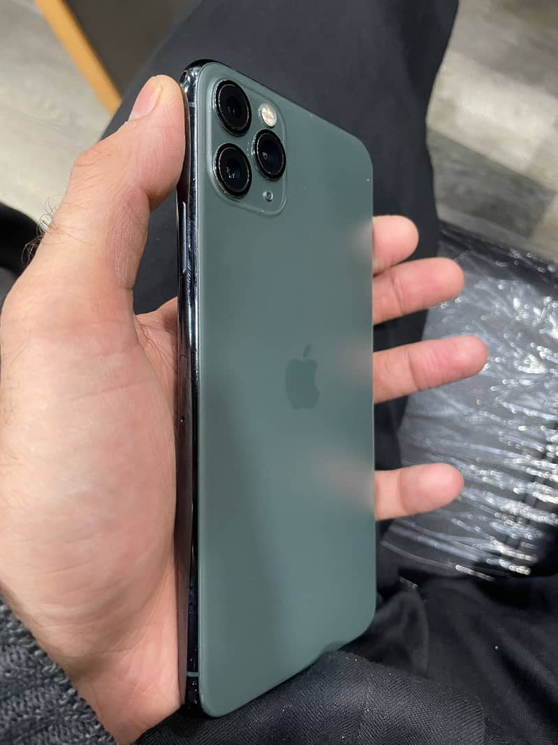 Apple iPhone 11 Pro Max Midnight Green 256GB JV 0