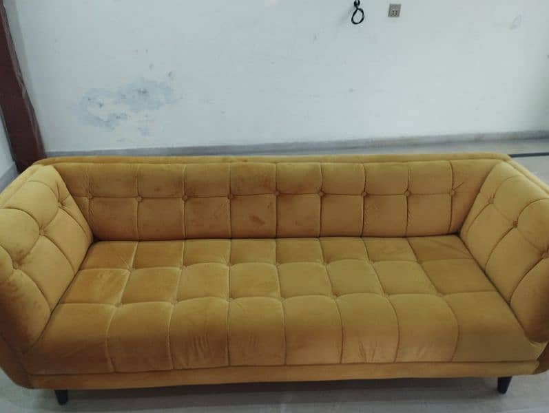 sofa 3 seater very fresh condition 0